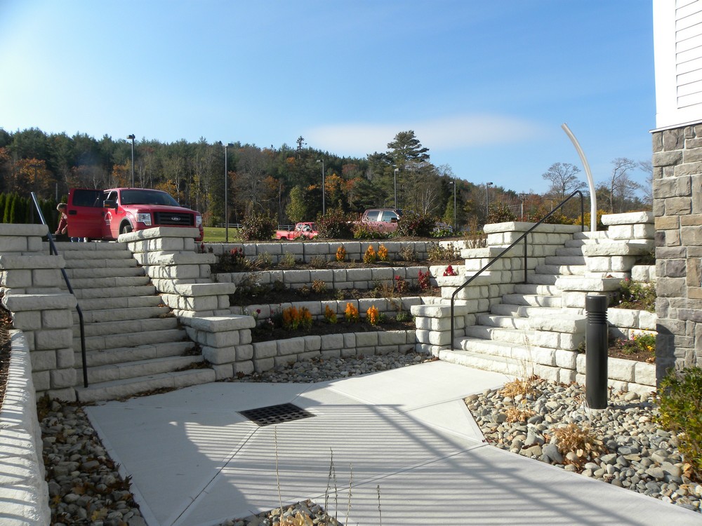 Atlantic Oceanside Hotel Bar Harbor Step Garden